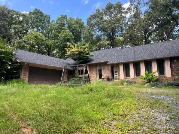 4584 Midhurst Ct, Sumerduck, VA 22742