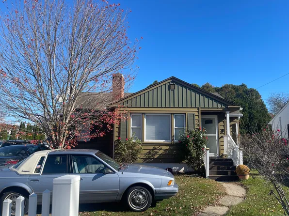 520 New London Turnpike, Norwich, CT 06360