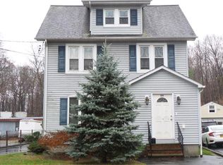 284 Bleakley Ave, Buchanan, NY 10511