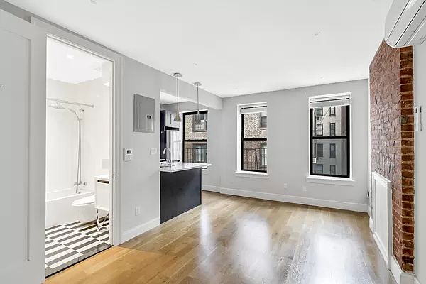 1st image of 218 E 74th St #5S