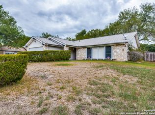 7457 Oak Marsh St, Live Oak, TX 78233