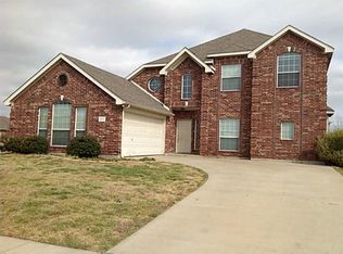 201 Buttercup Way, Red Oak, TX 75154
