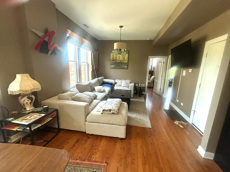 1058 N Damen Ave #3F — Photo 4