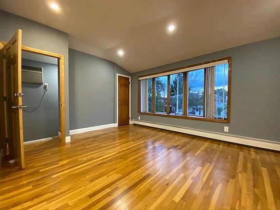 3rd image of 150-39 19th Ave Floor 2