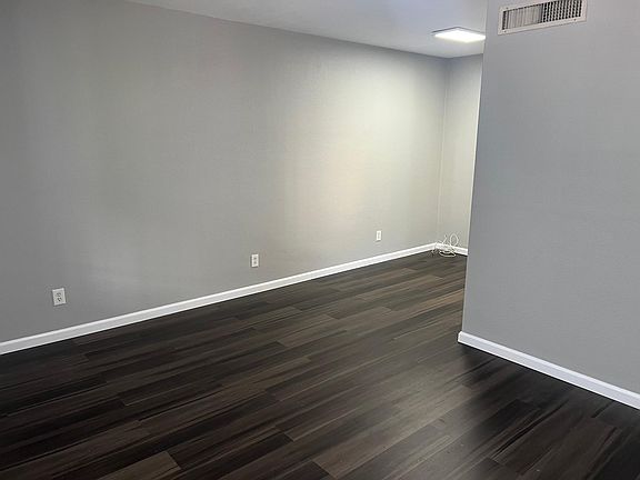 5th image of 441 3rd St S APT 14