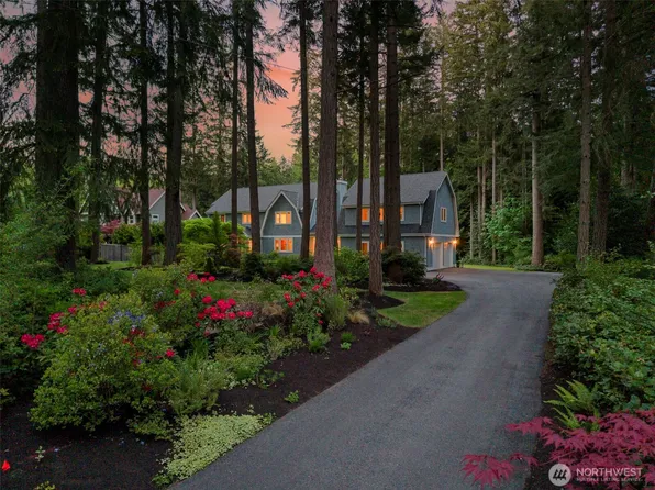 14146 Henderson Rd NE, Bainbridge Island, WA 98110