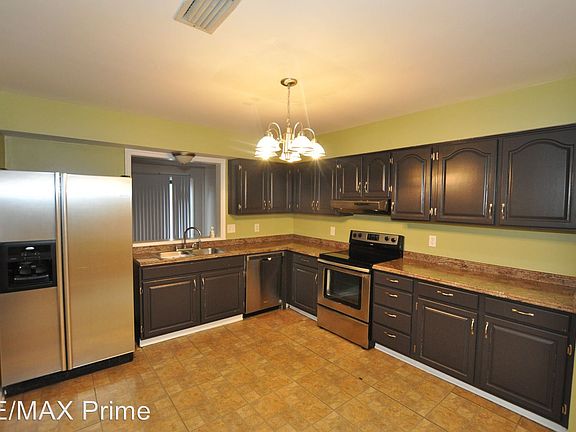 4th image of 3947 Wyckoff Dr