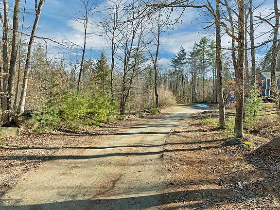 4th image of 50 Range Road