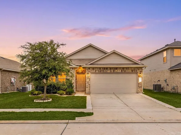 5906 Hollyhocks St, Katy, TX 77449