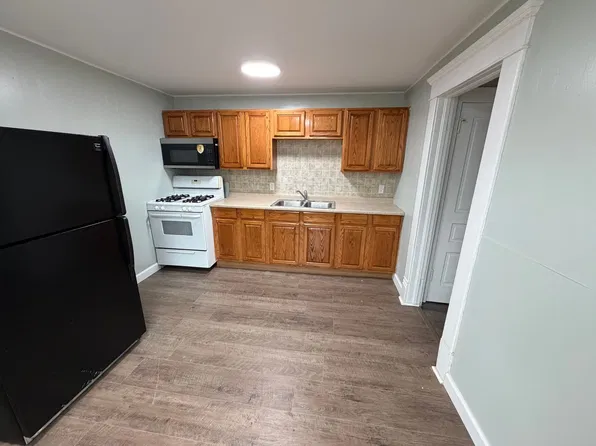 615 E. Maumee Street, 615 E Maumee St #617, Adrian, MI 49221