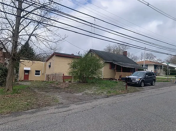 1435 S Lincoln Ave, Salem, OH 44460