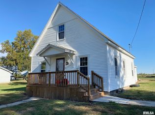 211 5th St, Winchester, IL 62694