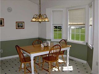 3rd image of 505 Lazy Branch Dr