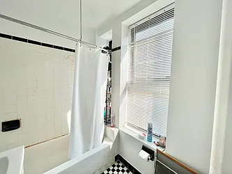 Rented by Best Apartments North Inc