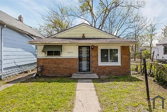 4004 Minnesota Ave — Photo 1