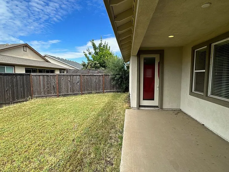 3251 Tinker Creek Way — Photo 14