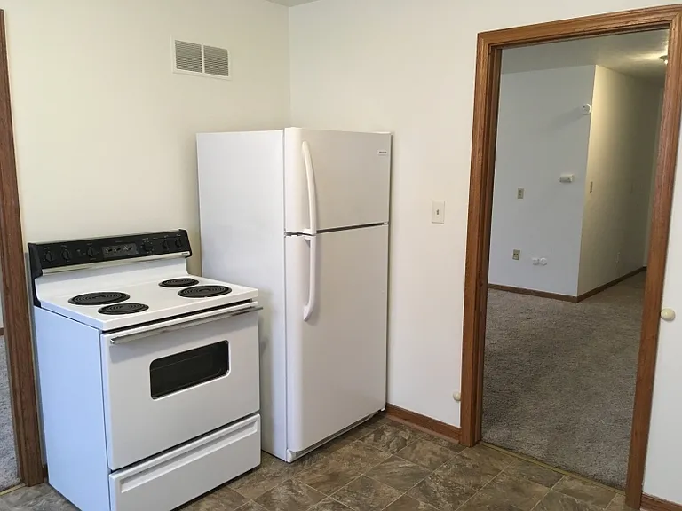 1111 S Arch Ave #3 — Photo 4