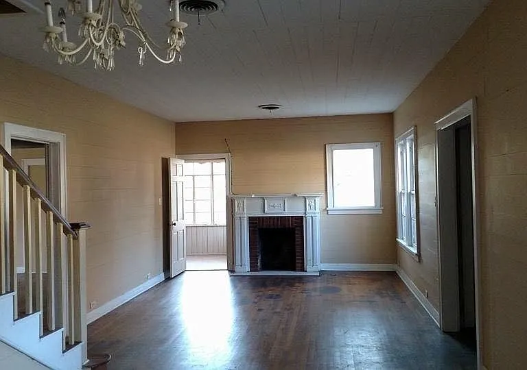 102 Pine St — Photo 4