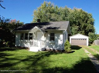 3016 Delta River Dr, Lansing, MI 48906