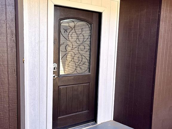 3rd image of 11676 Andrienne Dr