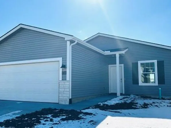 27105 E Sycamore St, Lees Summit, MO 64086