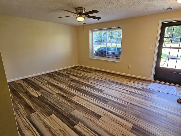 10960 Greenaire Pl — Photo 5