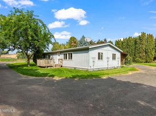 213 Livengood Rd, Cowiche, WA 98923