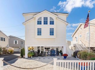 218 Gull Ln, Lavallette, NJ 08735