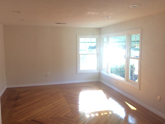 3rd image of 59 Park Ln