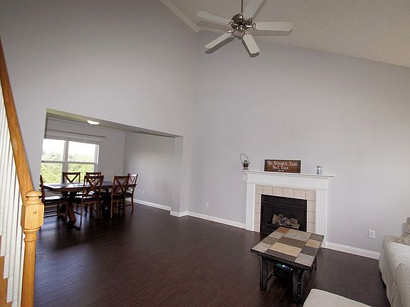 2nd image of 10411 Lynchburg Dr