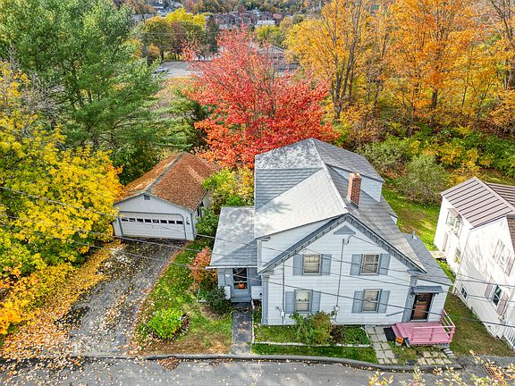 3rd image of 8 Maple Street