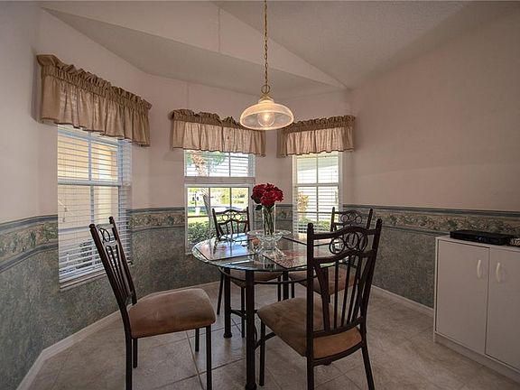 5th image of 2055 Rocky Pointe Dr
