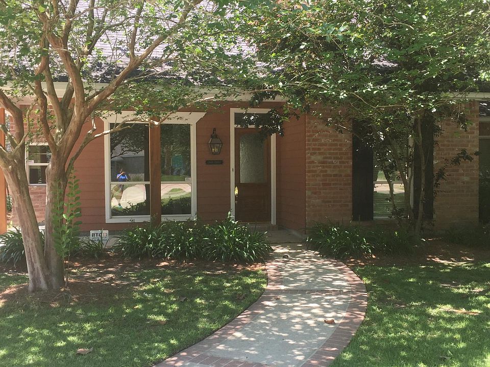 1st image of 7929 Denham Chase Ave
