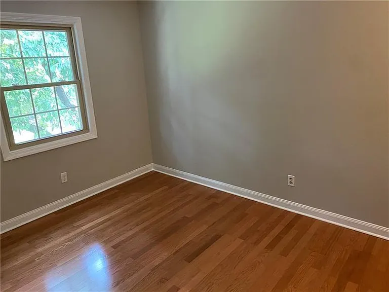3125 Colonial Way #G — Photo 10