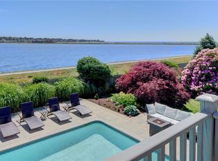 172 Eustis Ave, Newport, RI 02840