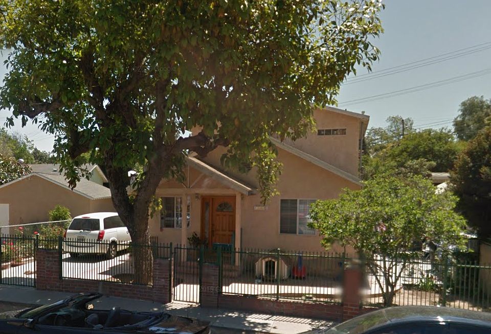 2nd image of 4082 San Carlos St