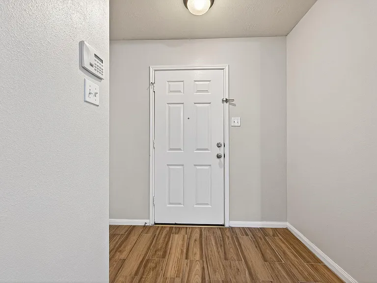 13723 Audra Ln — Photo 4