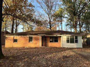 7900 Eagle Dr, Little Rock, AR 72209
