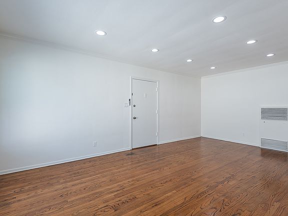4th image of 718-722 N Edinburgh Ave