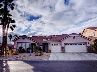 1517 Winslow St, Las Vegas, NV 89117