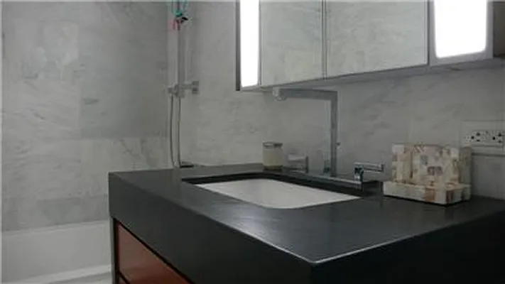 Rented by R New York | media 19