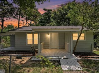 6140 Nichols Dr, Union City, GA 30291