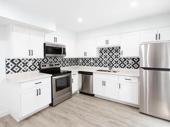 2302 N 29th Pl APT 5, Phoenix, AZ 85008