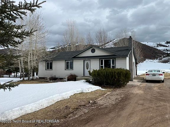 4th image of 79122 Highway 89