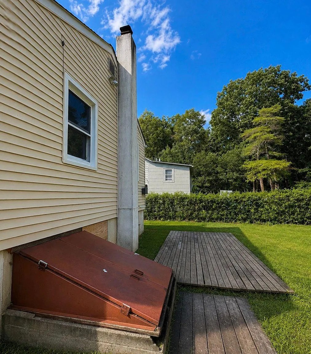3 bed, 642 sqft, $3,000 — Photo 4