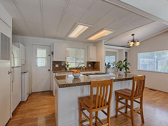 4th image of 4300 Soquel Dr Space 57
