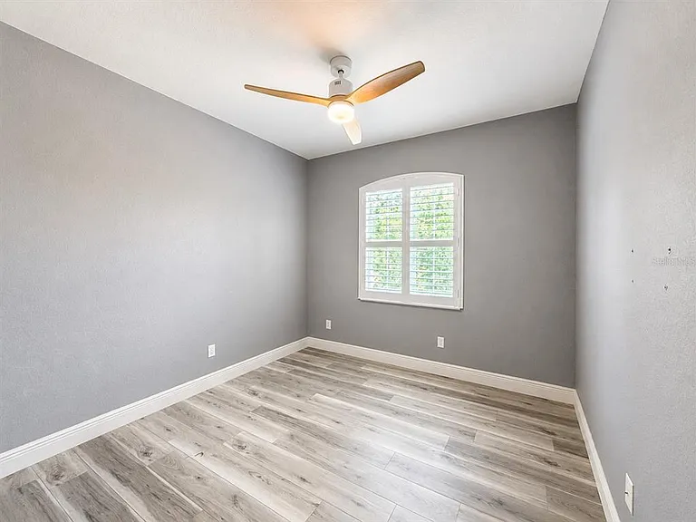 10403 Belfry Cir — Photo 11
