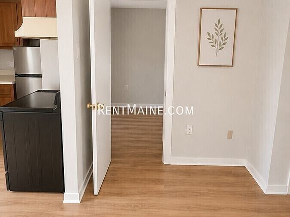 4th image of 176 Augusta Rd APT 5