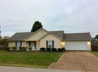 18 Long Meadow Dr, Jackson, TN 38305
