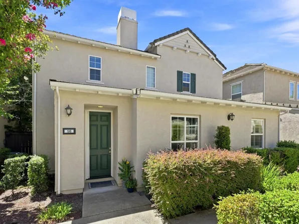 50 Villa Gardens Ct, Roseville, CA 95678